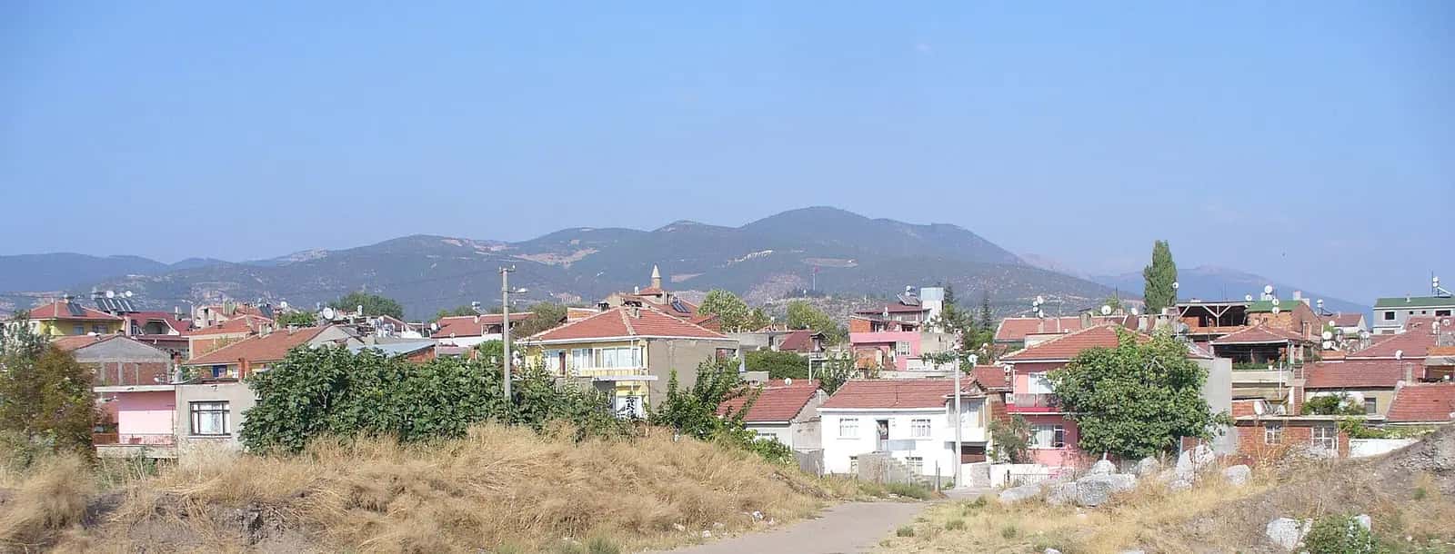 Roma tiyatrosundan görülen İznik şehrinin panoramik görünümü.