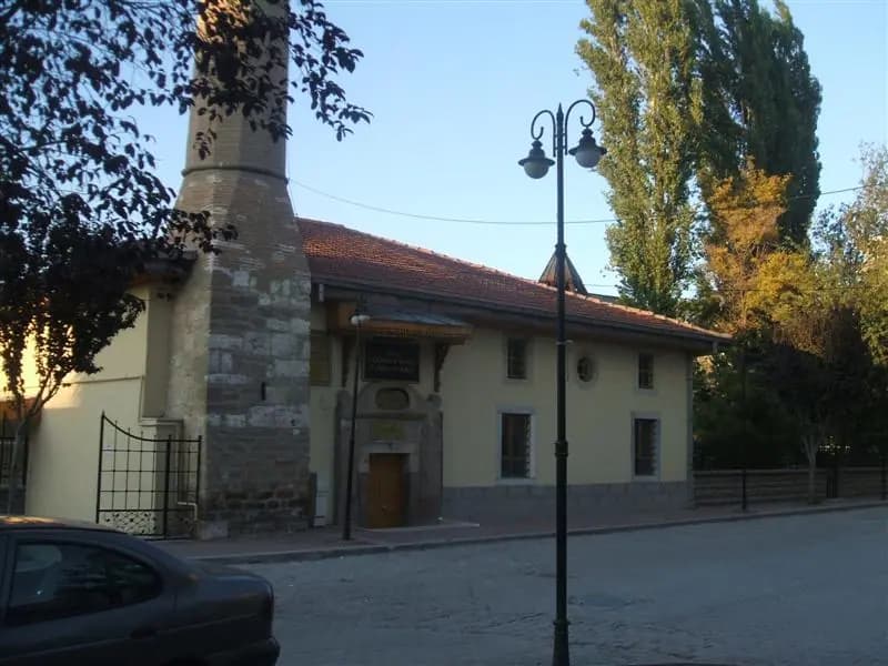 Sadreddin Konevî Camii ve Türbesi, Konya